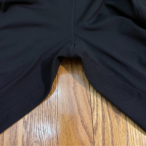 PINK Victoria’s Secret Ultimate Cropped Logo Leggings - Picture 7 of 12